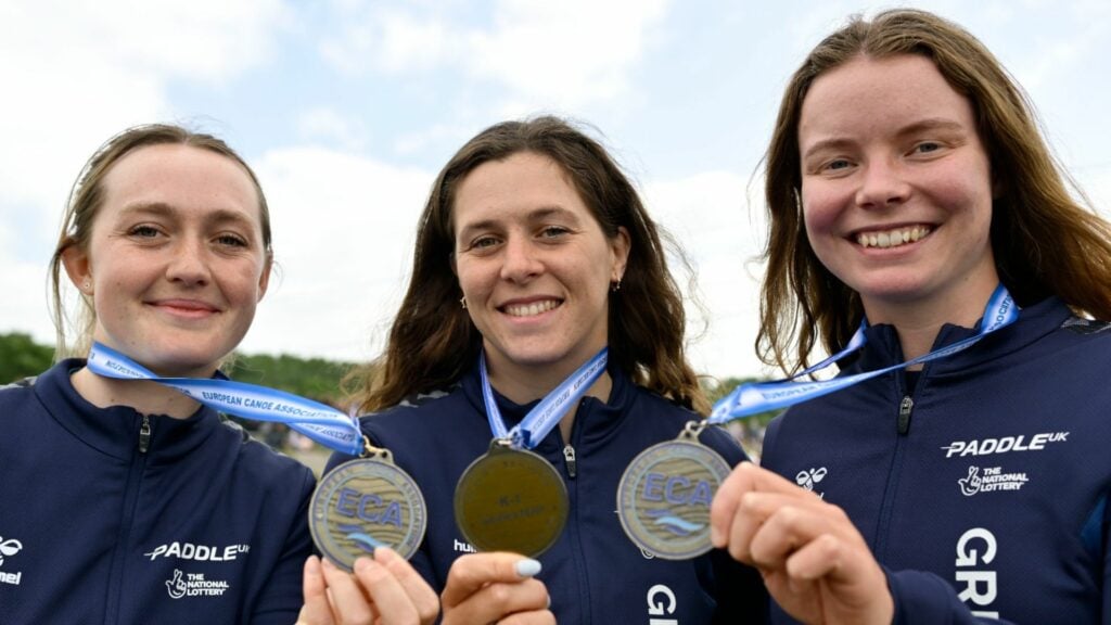 Kim Woods, Lois Leaver, Nikita Setchell win bronze in K1W team event