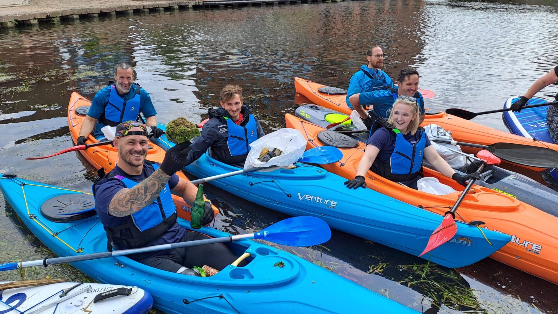 Paracanoe team join the Big Paddle Cleanup
