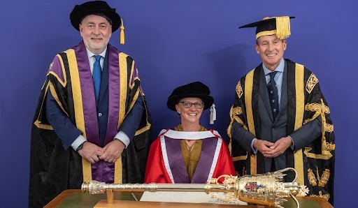 Paracanoeist Emma Wiggs MBE receives her honorary doctorate from Loughborough University.