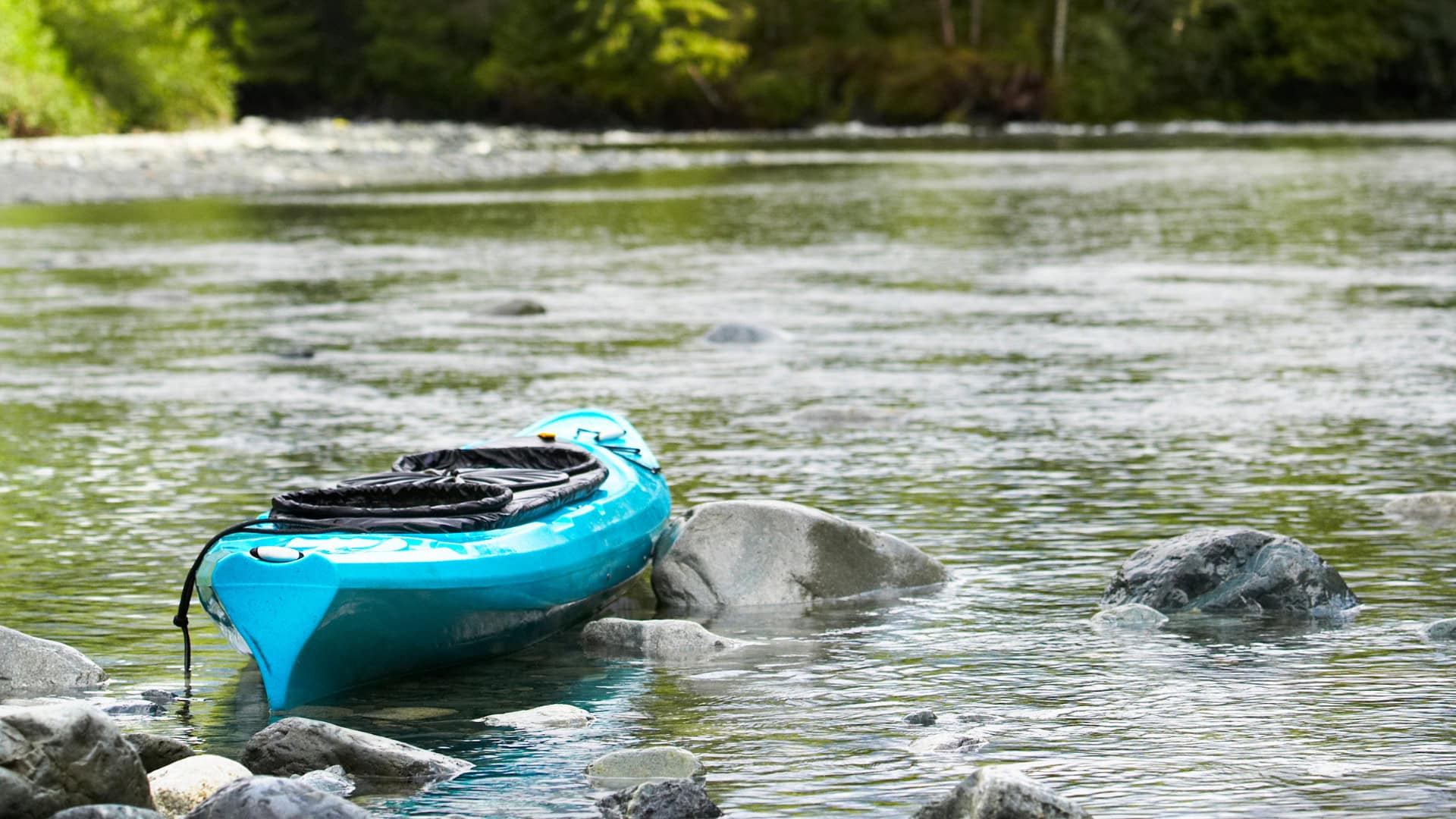 Kayak in low water conditions