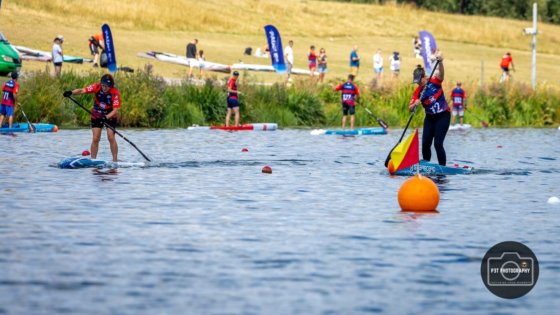 Competitors at SUP event at Holme Pierrpont