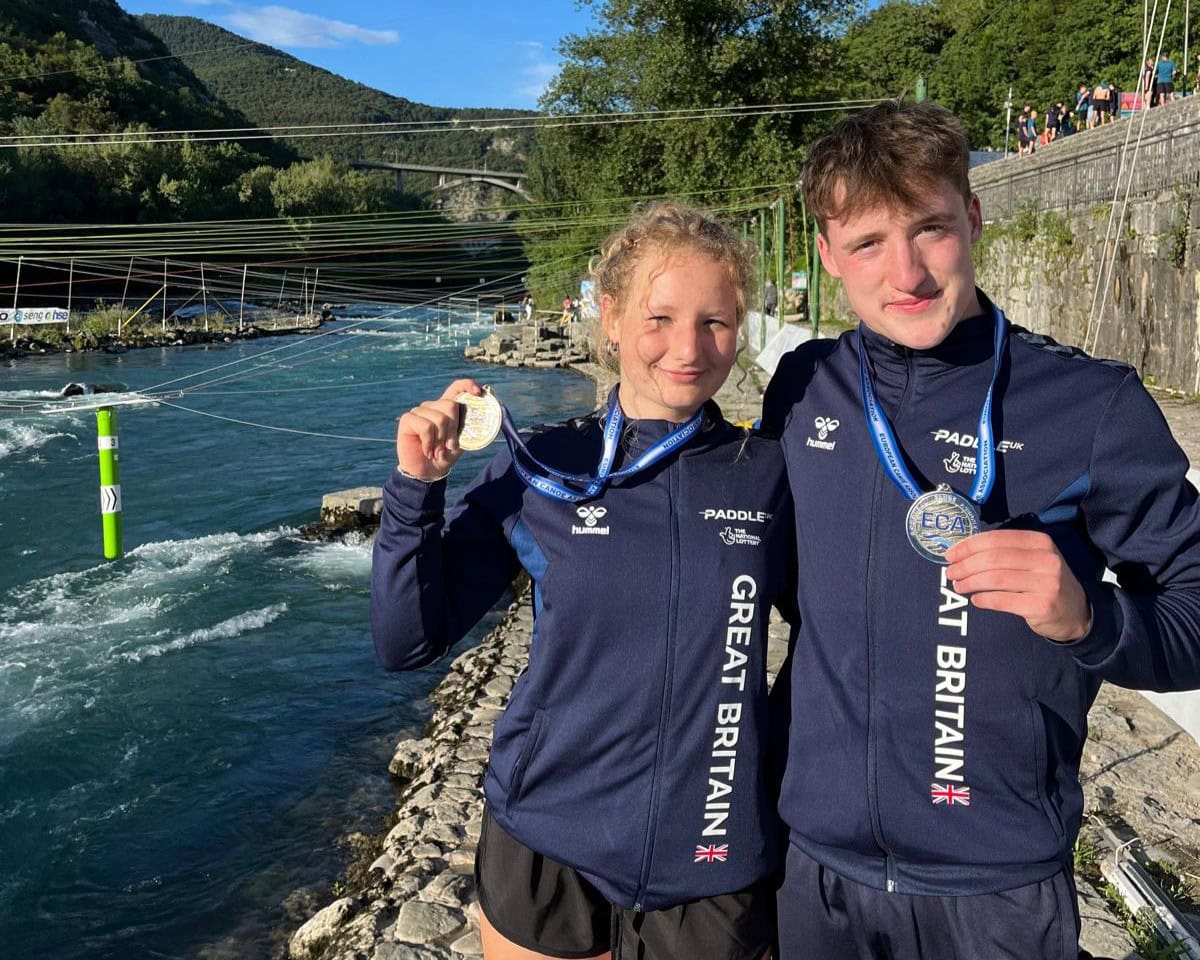 Olwen Yates and Gwion Williams pose with their European Slalom Championship medals
